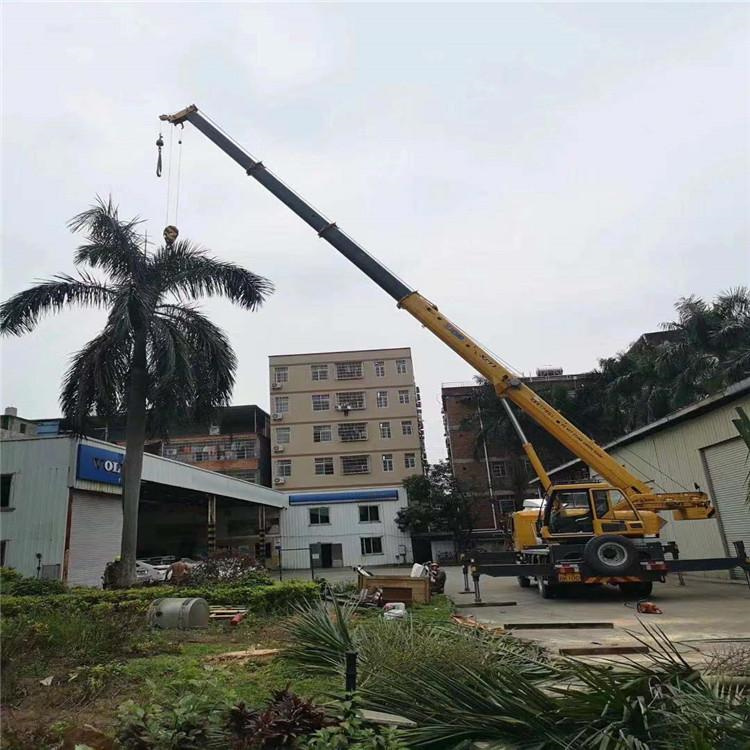 大余县12吨吊车出租一天的收费标准是什么