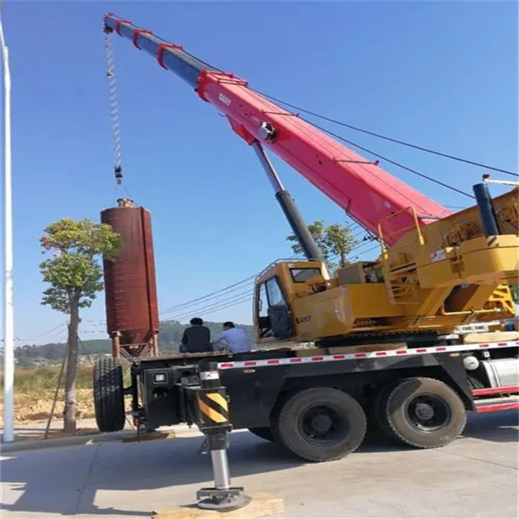 大余县专业吊车租赁多少钱