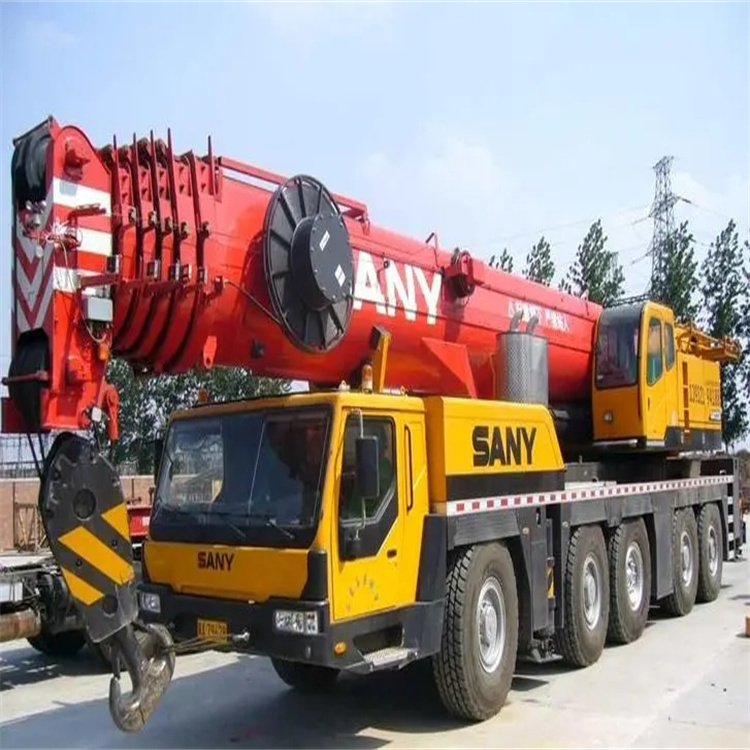 大余县附近工地哪里有吊车出租|应急吊装服务|24小时灵活调度