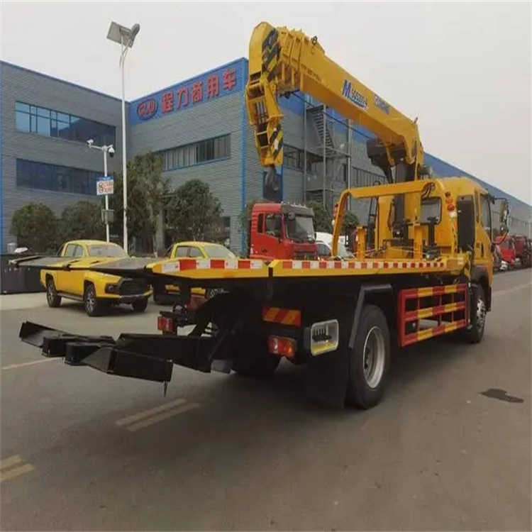 大余县附近小随车吊出租电话，轻松解决搬运烦恼